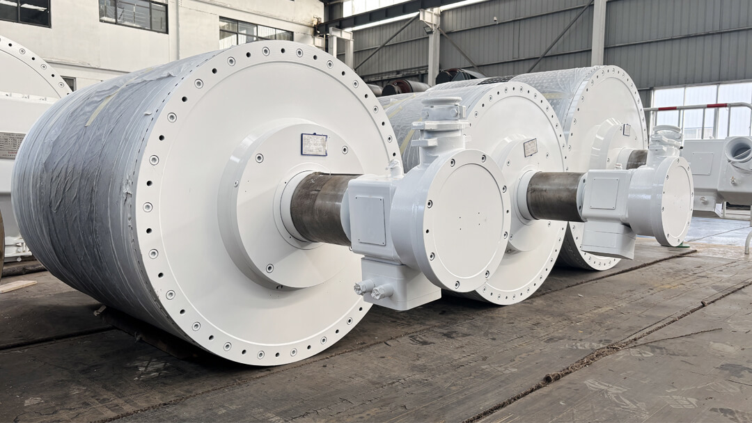 STYJVFT系列矿用隔爆兼本质安全型永磁同步调速一体式电动滚筒